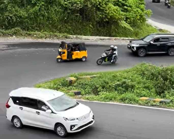 Liburan Tanpa Mobil? Sewa Saja Bajaj Dari Medan ke Sibolangit